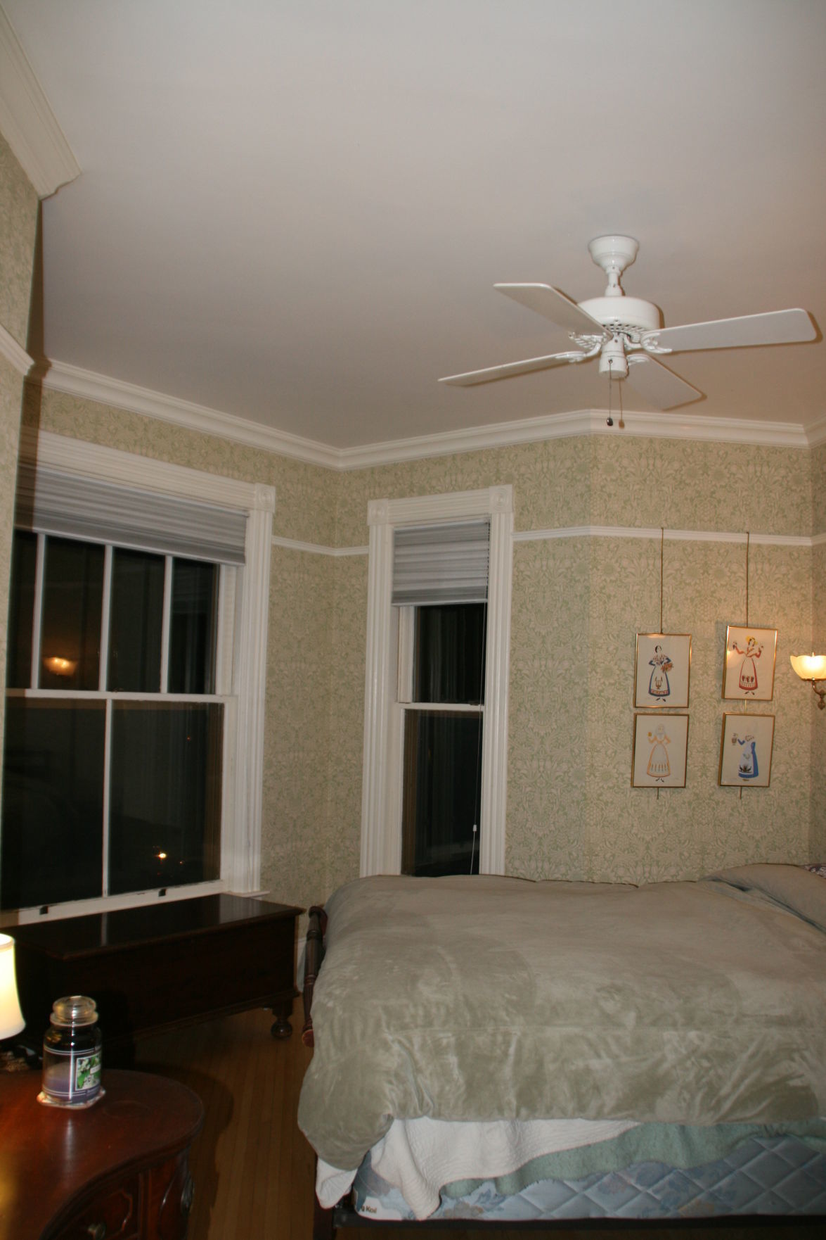Spalding-Gunn House master bedroom